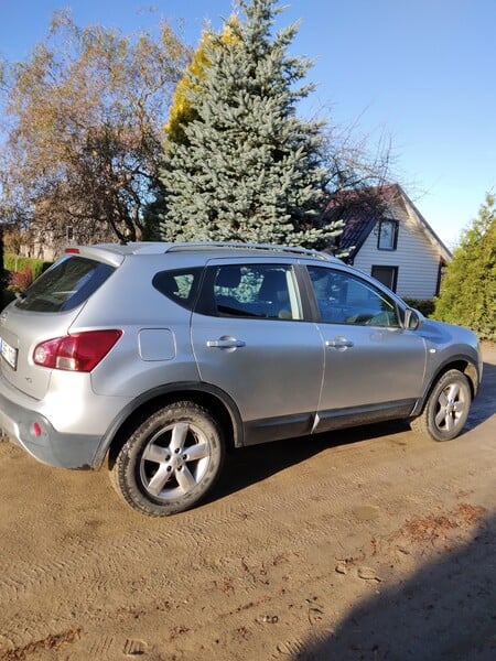 Photo 2 - Nissan Qashqai 2008 y Off-road / Crossover