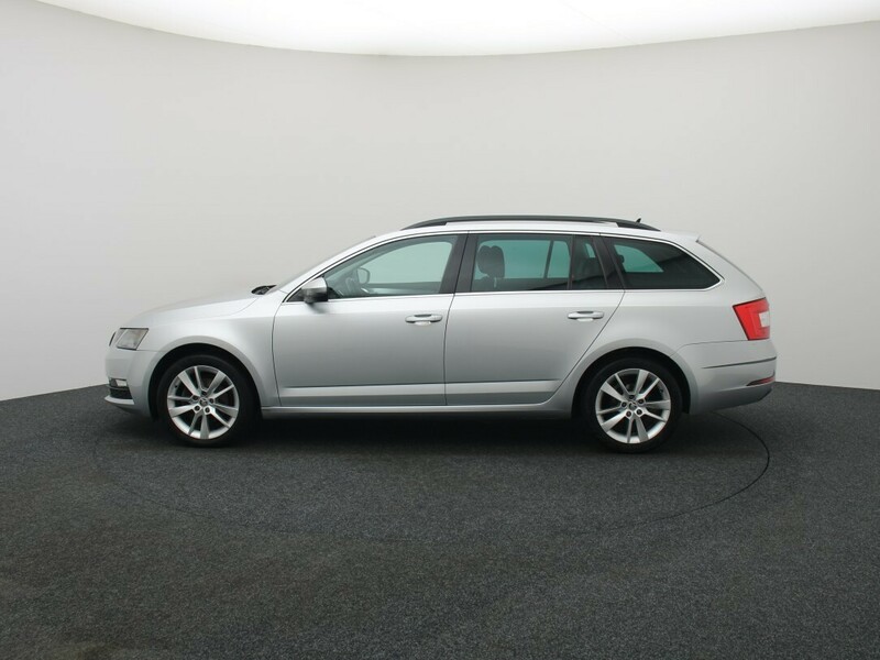 Photo 6 - Skoda Octavia 2020 y Wagon