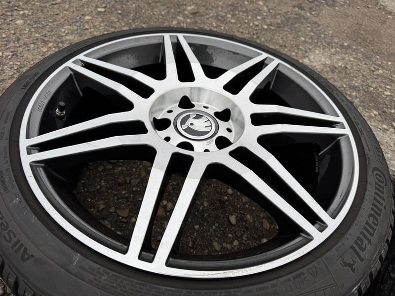 Photo 5 - Skoda Siunciam, 8J ET45 light alloy R18 rims