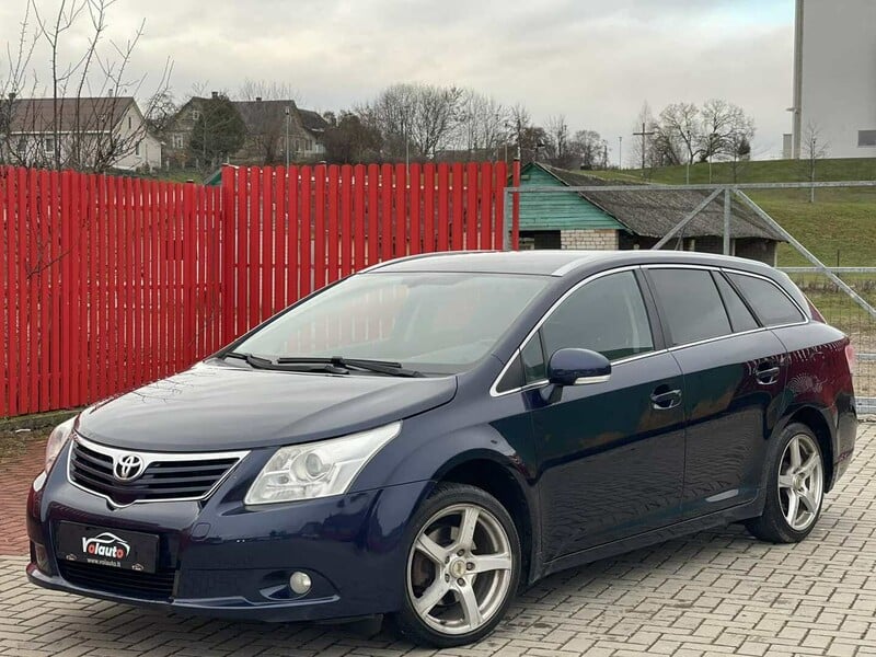 Toyota Avensis III 2009 m