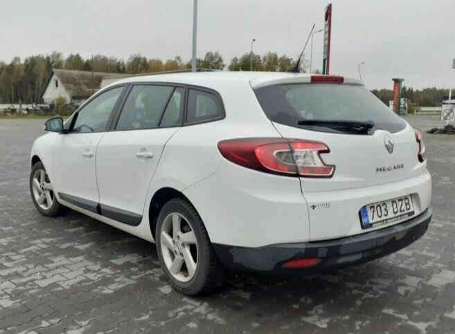 Renault Megane 2012 m Universalas