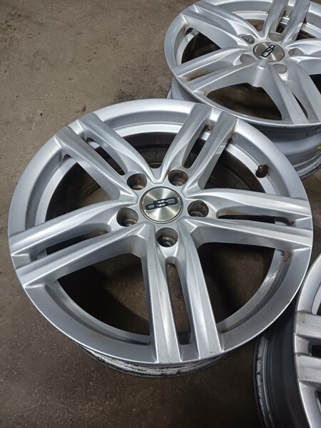 CMS light alloy R16 rims