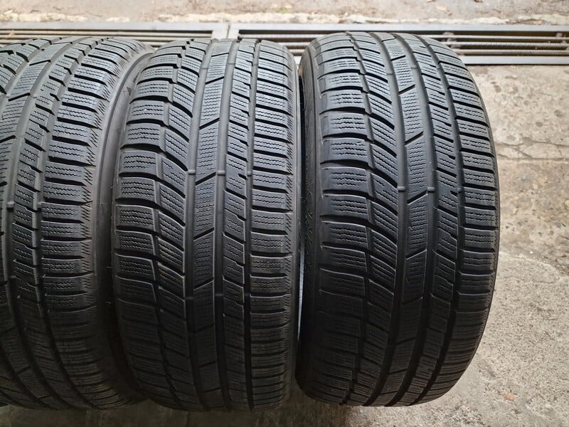 Photo 3 - Toyo SNOWPROX S954 R19 winter tyres passanger car