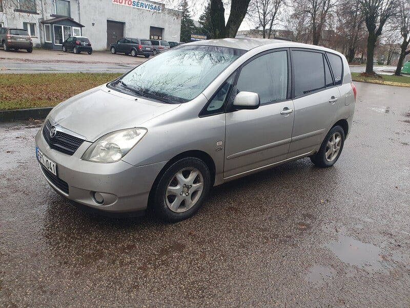 Toyota Corolla Verso 2002 m Hečbekas