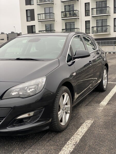 Opel Astra 12232 2014 г