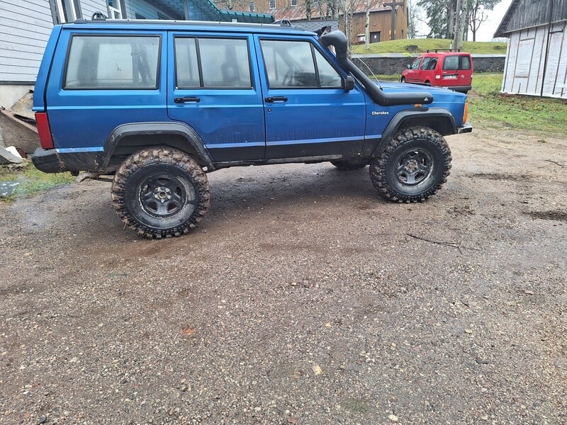 Nuotrauka 1 - Jeep Cherokee 1992 m Visureigis / Krosoveris