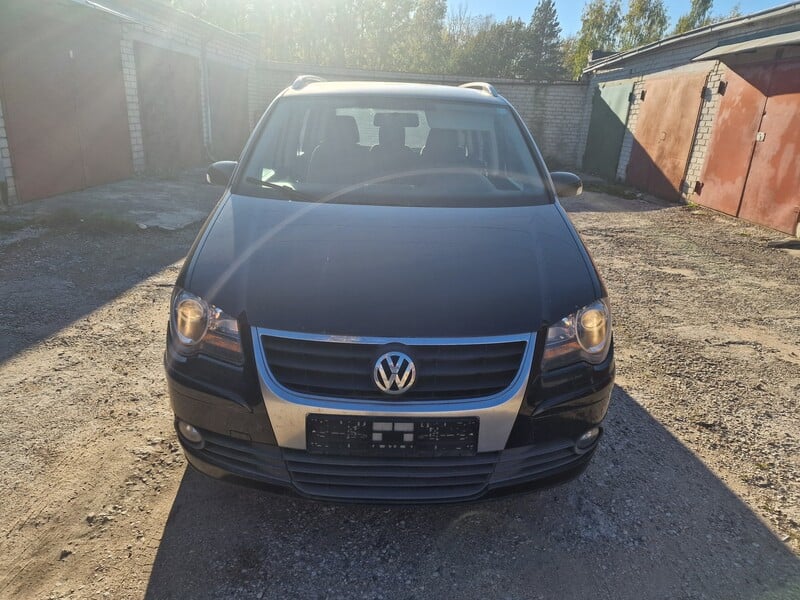 Photo 2 - Volkswagen Touran 1,9Tdi 77kw BLS 2008 y parts