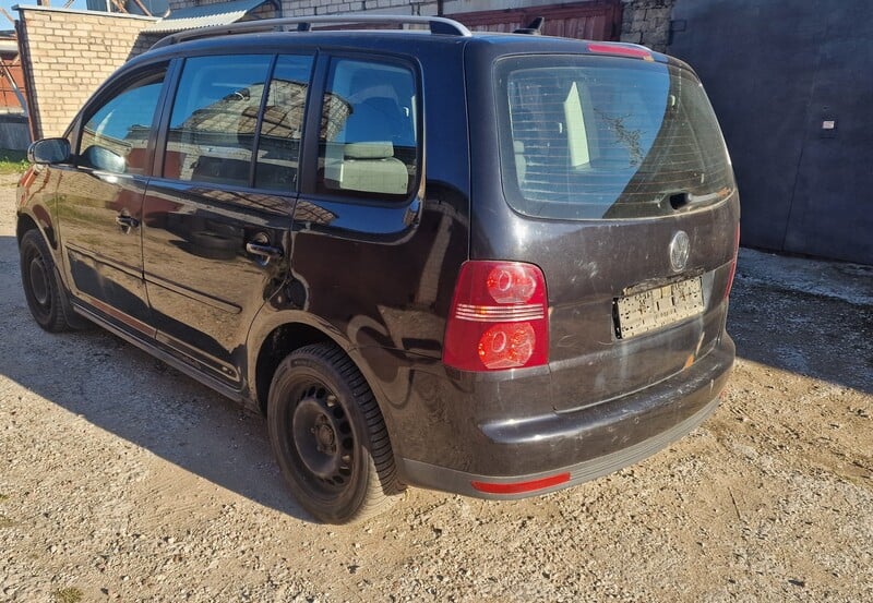 Photo 4 - Volkswagen Touran 1,9Tdi 77kw BLS 2008 y parts