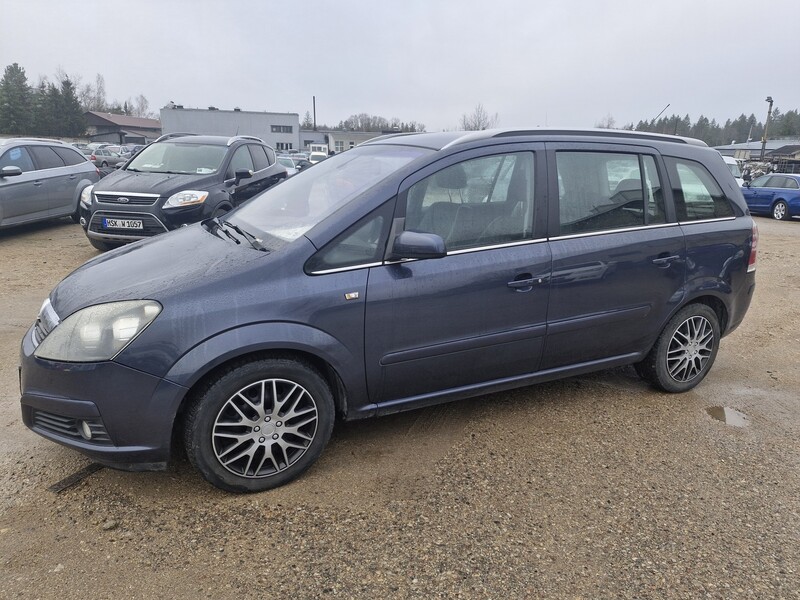 Photo 14 - Opel Zafira 2006 y Van