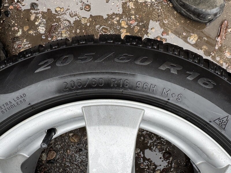 Photo 9 - Bridgestone +Pirelli 5+6mm R16 winter tyres passanger car