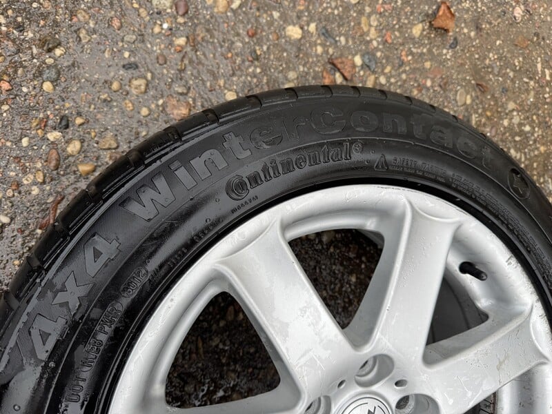 Photo 10 - Continental Siunciam, 6mm R17 winter tyres passanger car