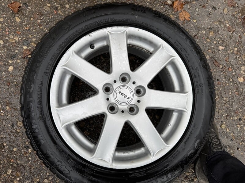 Photo 12 - Continental Siunciam, 6mm R17 winter tyres passanger car