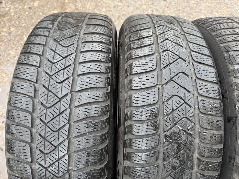 Photo 3 - Pirelli Siunciam, 5mm 2019m R16 winter tyres passanger car