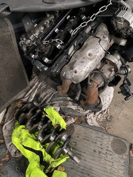 Photo 1 - Kia Sorento 2009 y parts