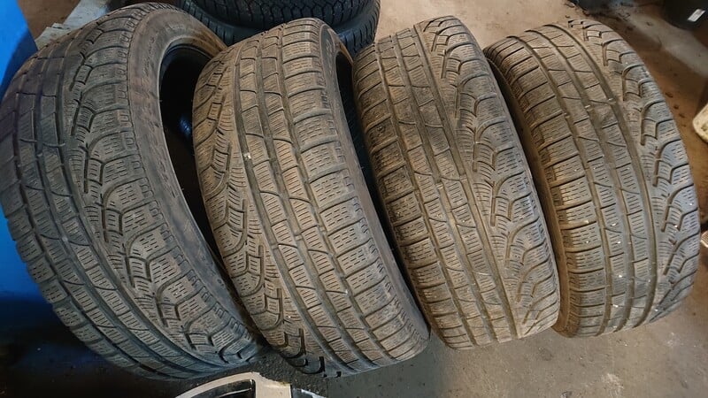 Pirelli Sottozero R17 winter tyres passanger car