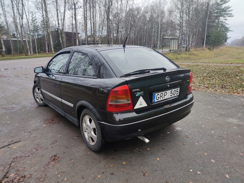 Фотография 3 - Opel Astra 2000 г Хэтчбек