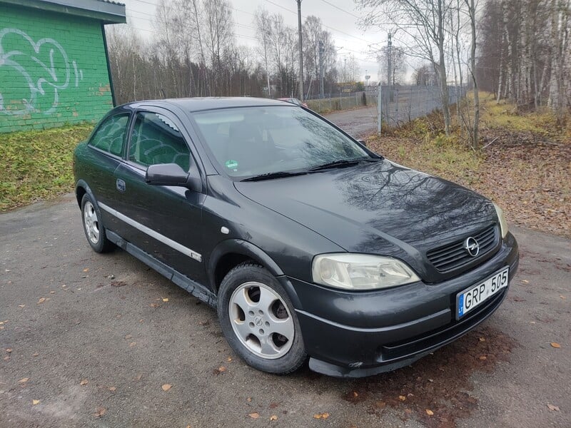 Фотография 2 - Opel Astra 2000 г Хэтчбек