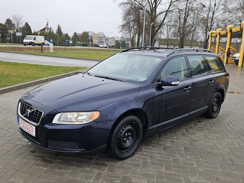 Photo 1 - Volvo V70 2009 y Wagon