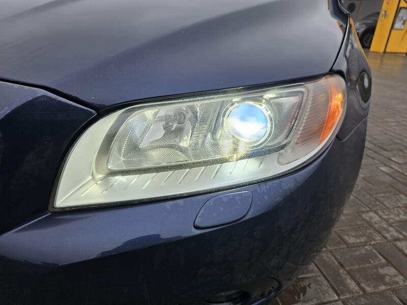 Photo 16 - Volvo V70 III 2011 y