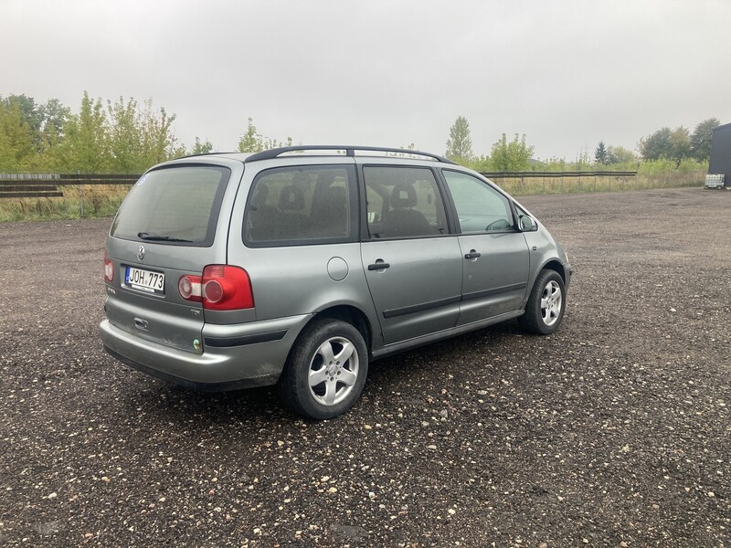 Фотография 2 - Volkswagen Sharan I 2004 г