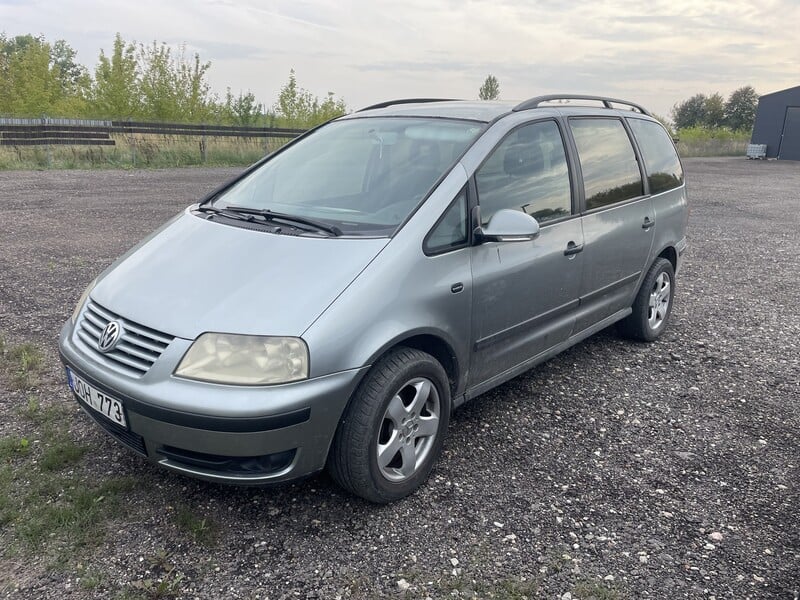 Фотография 1 - Volkswagen Sharan I 2004 г