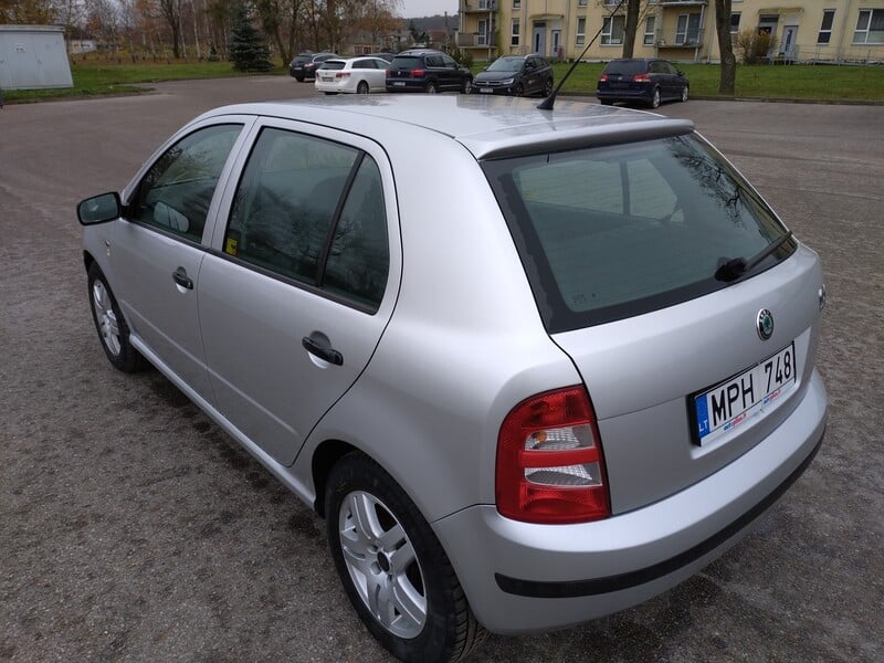 Фотография 6 - Skoda Fabia 2002 г Хэтчбек