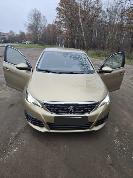 Peugeot 308 II 2018 y