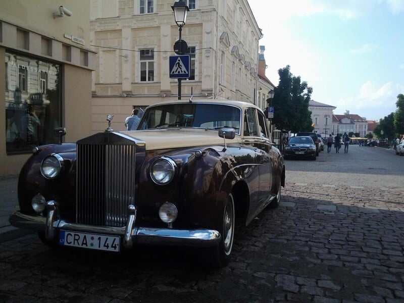 Photo 2 - Rolls-Royce Silver Cloud 1960 y Sedan