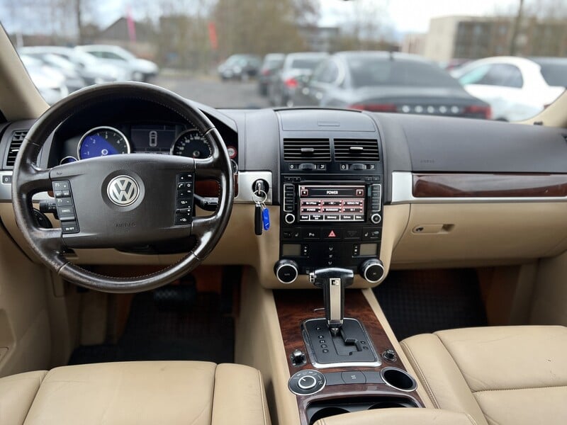 Nuotrauka 16 - Volkswagen Touareg 2008 m Visureigis / Krosoveris