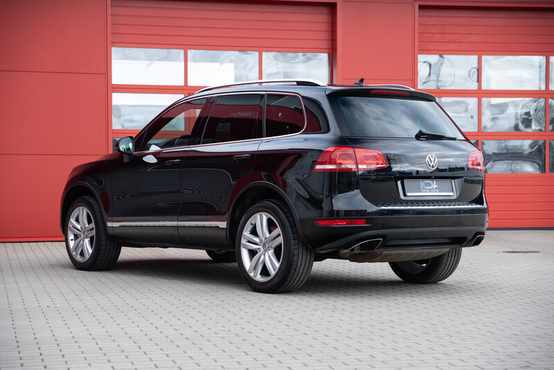 Фотография 7 - Volkswagen Touareg II 2012 г