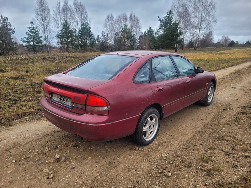 Фотография 4 - Mazda 626 1993 г Хэтчбек