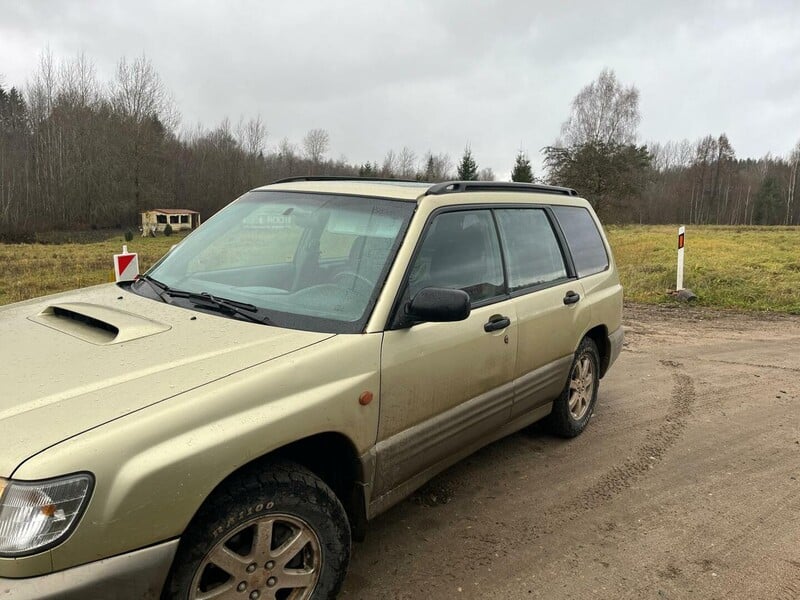 Фотография 1 - Subaru Forester 2000 г Внедорожник / Кроссовер