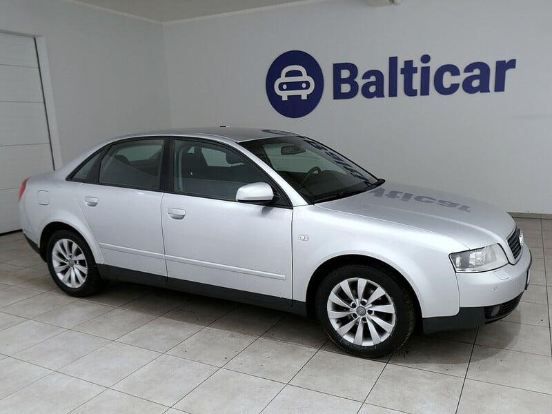 Photo 1 - Audi A4 2001 y Sedan