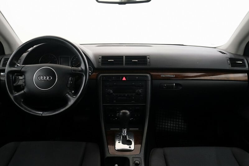 Photo 5 - Audi A4 2001 y Sedan