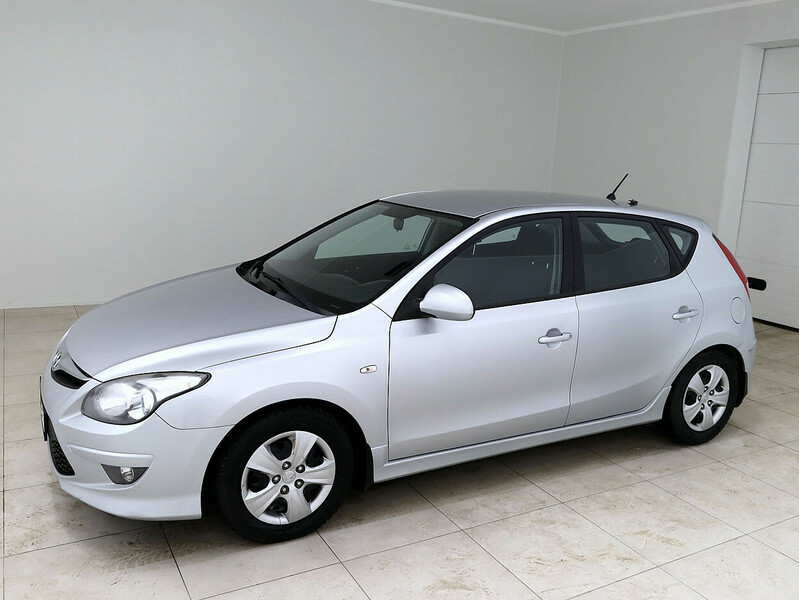 Photo 2 - Hyundai i30 2010 y Hatchback