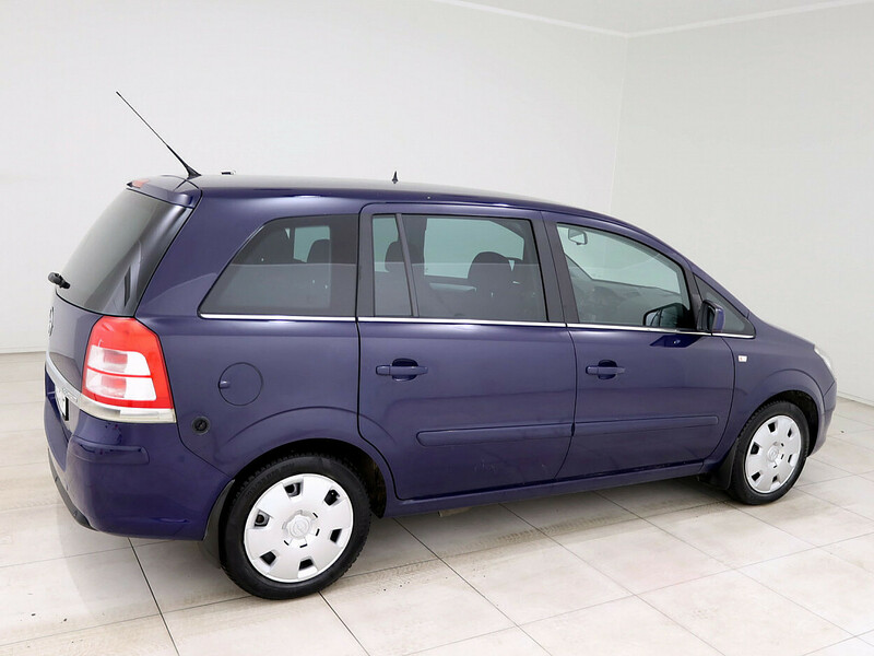 Фотография 3 - Opel Zafira 2011 г Минивэн