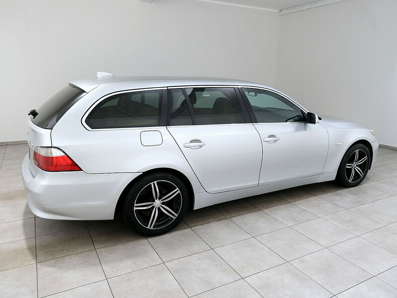 Nuotrauka 3 - Bmw 530 2006 m Universalas