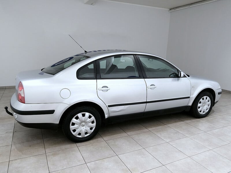 Photo 3 - Volkswagen Passat 2001 y Sedan