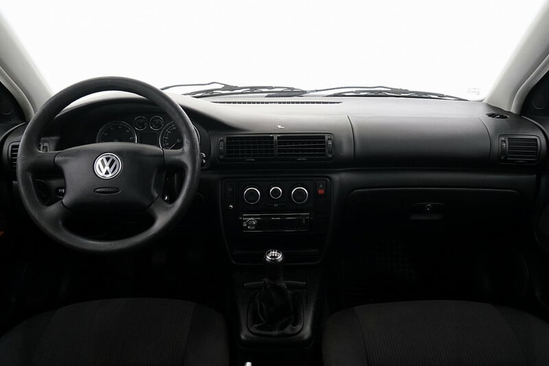 Photo 5 - Volkswagen Passat 2001 y Sedan