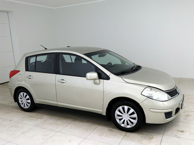 Фотография 1 - Nissan Tiida 2008 г Хэтчбек