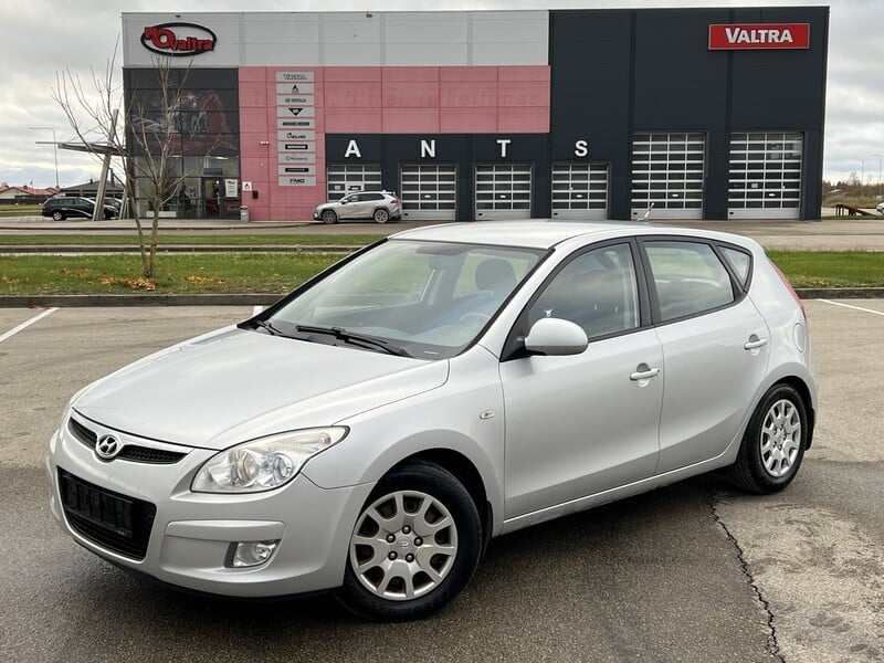 Photo 1 - Hyundai i30 I 2008 y