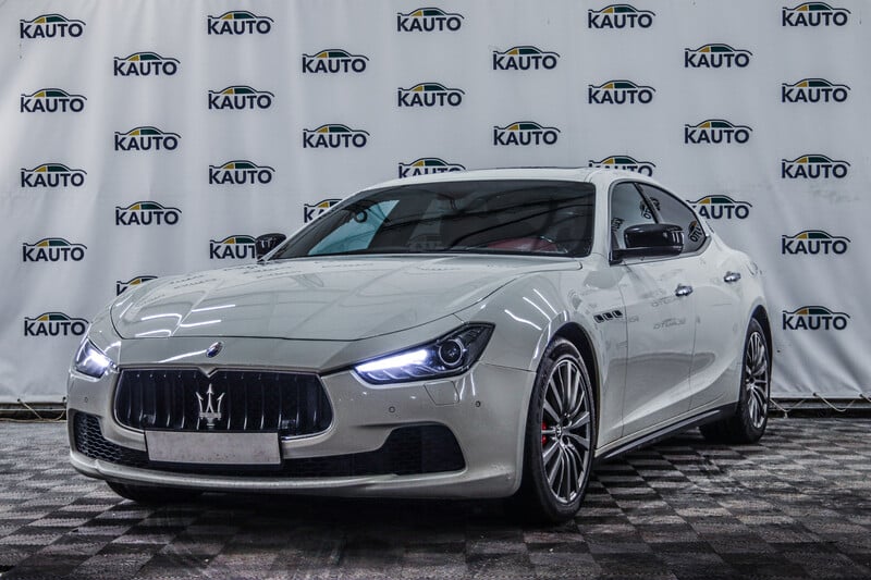 Photo 1 - Maserati Ghibli 2014 y Sedan