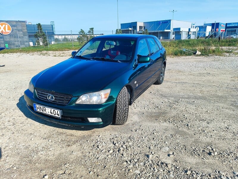 Nuotrauka 1 - Lexus IS 200 2004 m Universalas