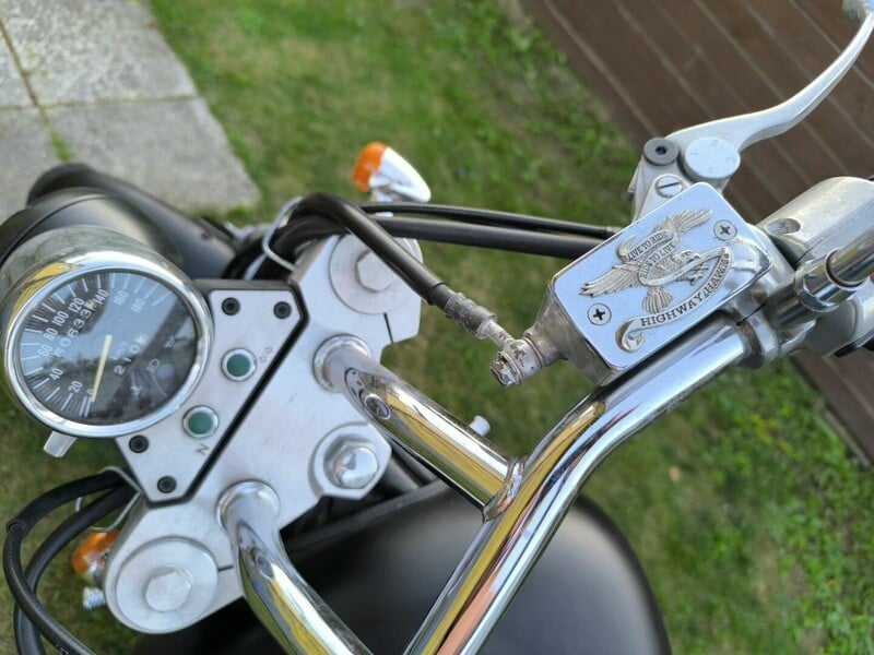 Photo 5 - Suzuki VZ 1999 y Chopper / Cruiser / Custom motorcycle