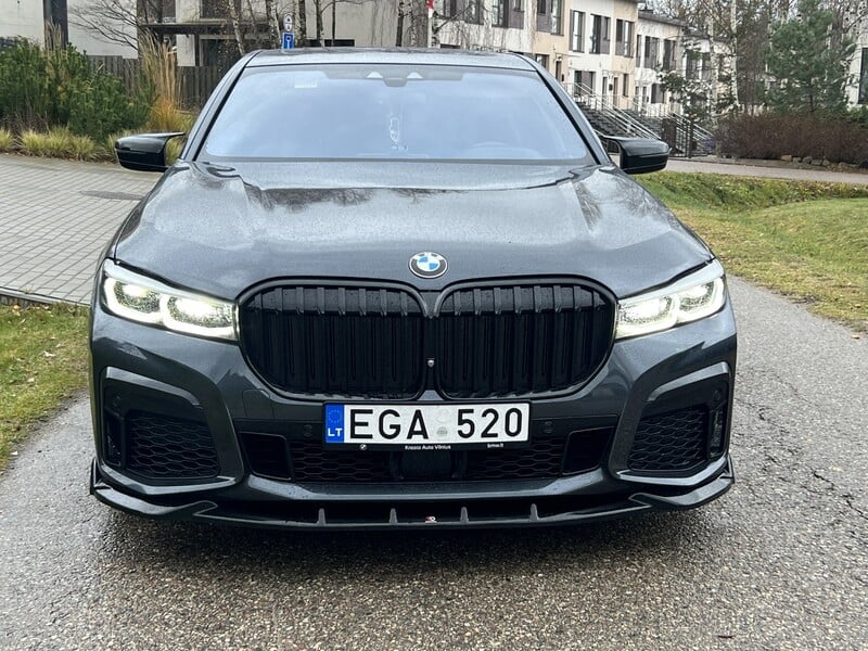 Фотография 9 - Bmw 730 2018 г Седан