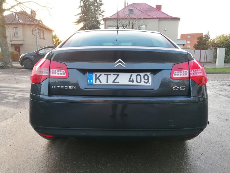 Photo 3 - Citroen C5 2009 y Sedan