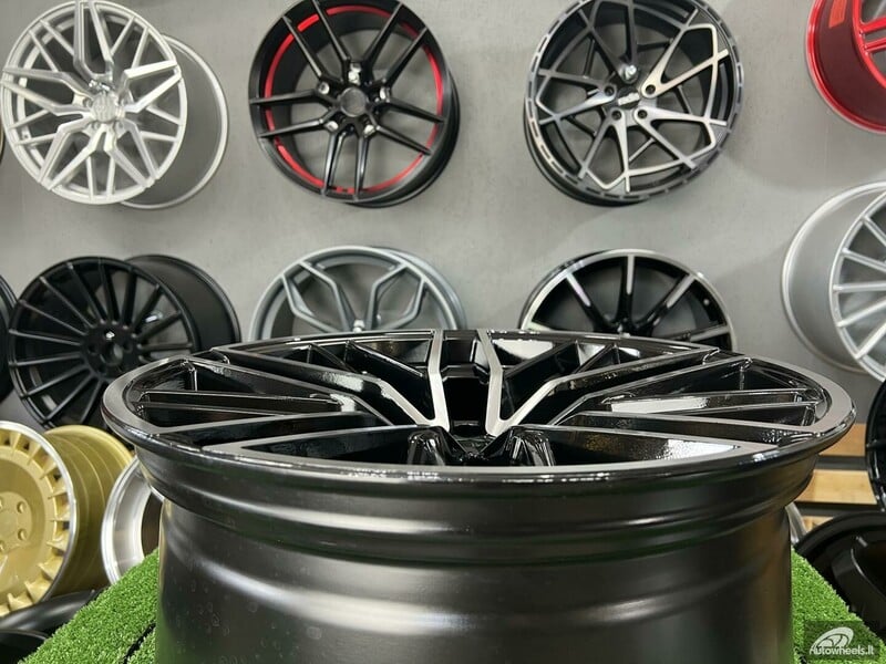 Photo 8 - Autowheels Mercedes GLC 43 AMG Style light alloy R20 rims