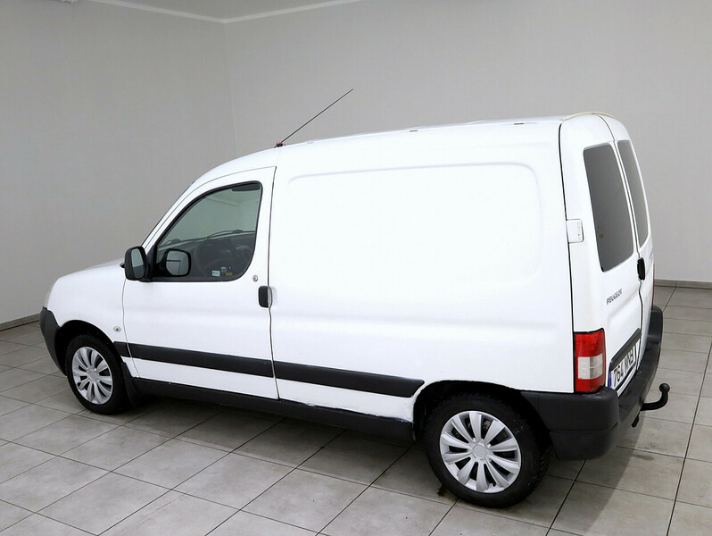 Photo 4 - Peugeot Partner 2009 y Combi minibus