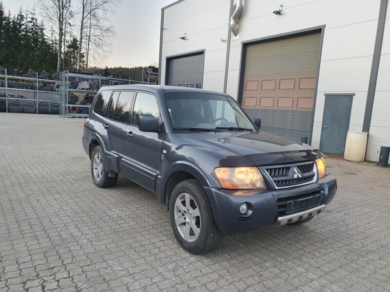 Photo 4 - Mitsubishi Pajero 2005 y Off-road / Crossover