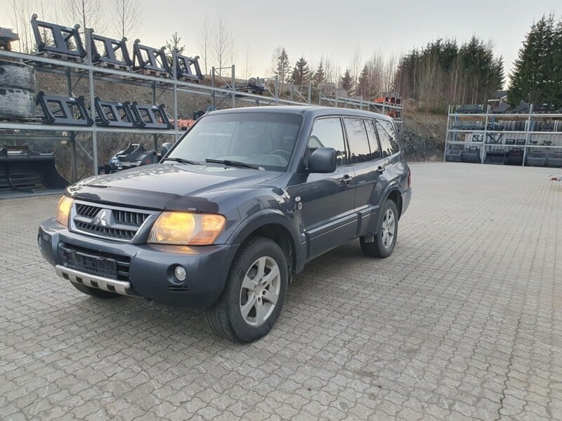 Photo 5 - Mitsubishi Pajero 2005 y Off-road / Crossover